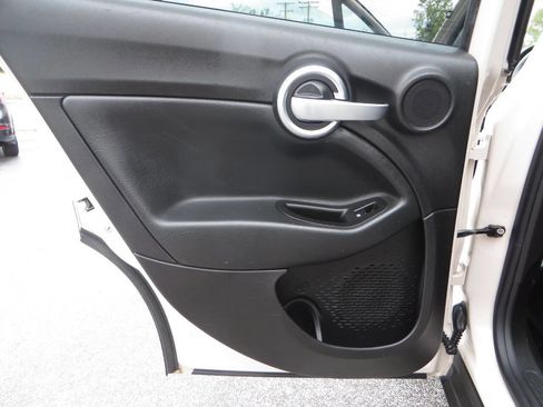 Used 2016 FIAT 500X Trekking image 10