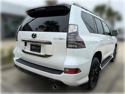 Certified 2023 Lexus GX 460 w/ Black Line Special Edition AWD/4WD image 13