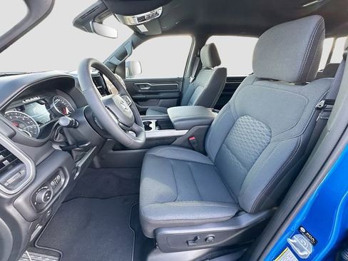 New 2026 RAM 1500 4x4 Crew Cab image 15