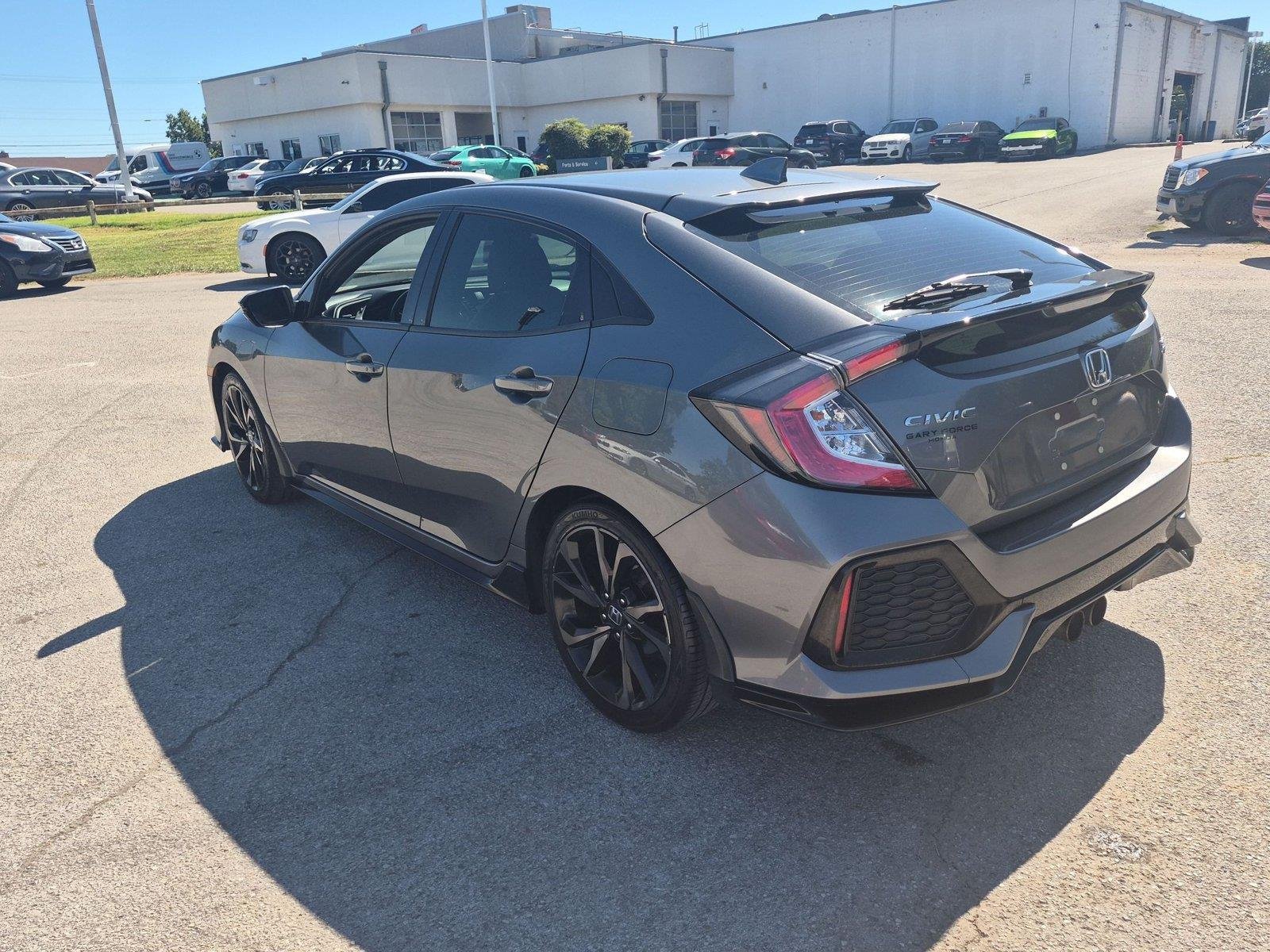 Used 2019 Honda Civic Sport Touring image 3