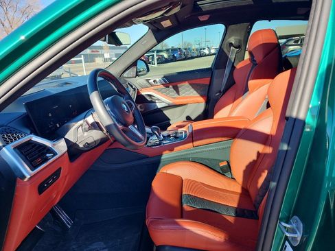 Used 2025 BMW X6 M Competition w/ Executive Package image 13