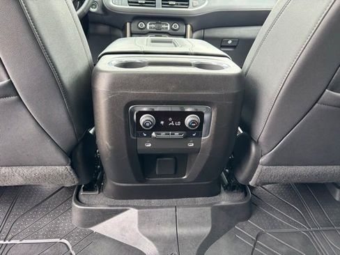 Certified 2023 Chevrolet Tahoe High Country AWD/4WD image 23