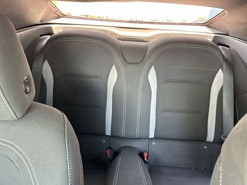 Used 2019 Chevrolet Camaro LT RWD image 14