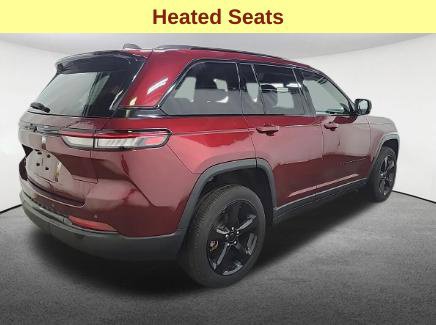 Used 2023 Jeep Grand Cherokee Altitude AWD/4WD image 10