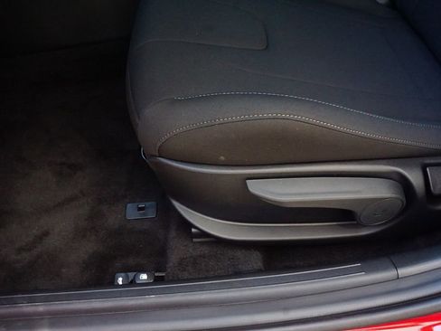 New 2025 Hyundai Elantra Blue image 17