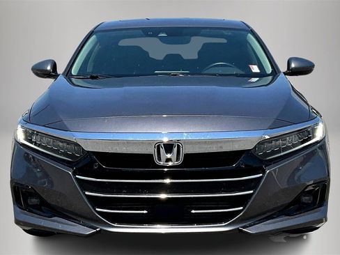 Used 2021 Honda Accord Touring image 3