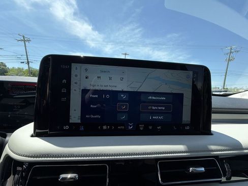 New 2026 Lincoln Aviator AWD image 19