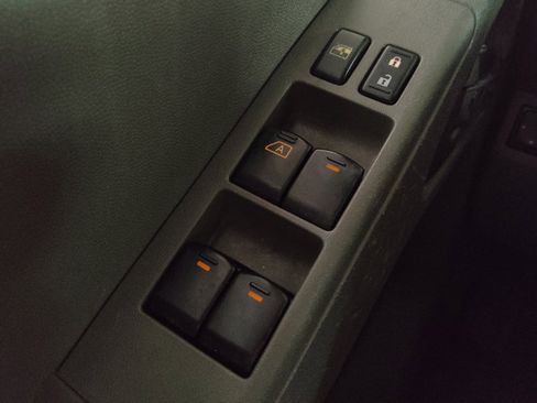 Used 2019 Nissan Frontier SV RWD image 27