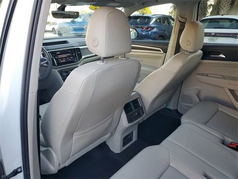 Used 2022 Volkswagen Atlas SE image 10