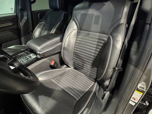 Used 2020 Land Rover Discovery HSE Luxury AWD/4WD image 14