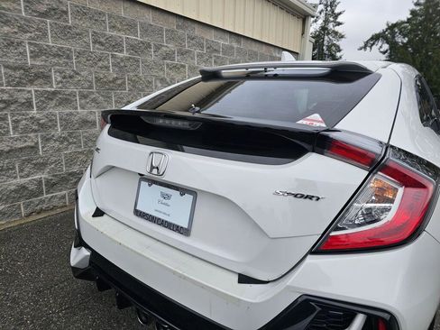 Used 2020 Honda Civic Sport image 16