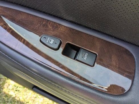 Used 2011 Hyundai Genesis 3.8 w/ Technology Pkg 4 image 39