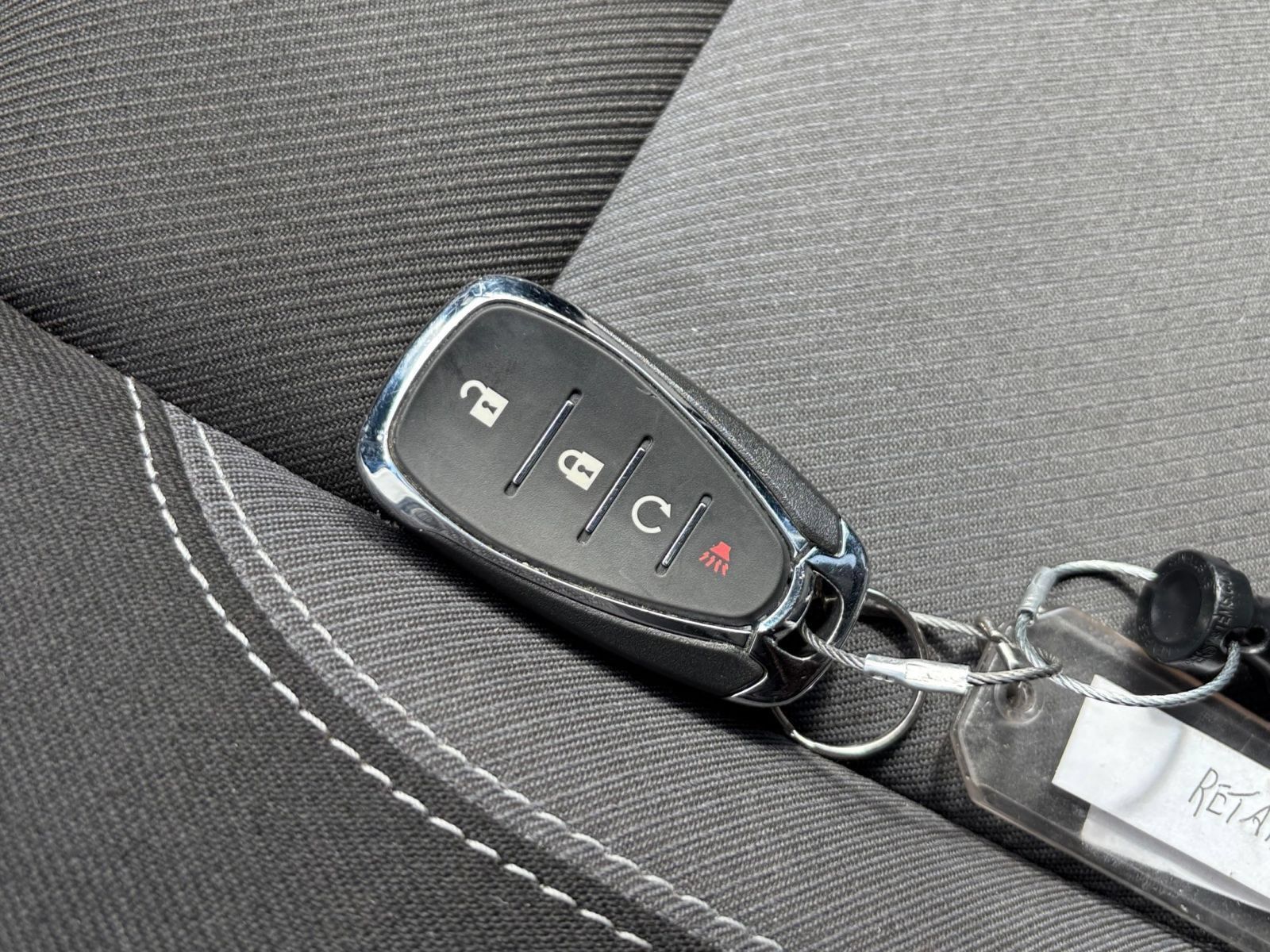 Used 2025 Chevrolet Blazer LT FWD image 18