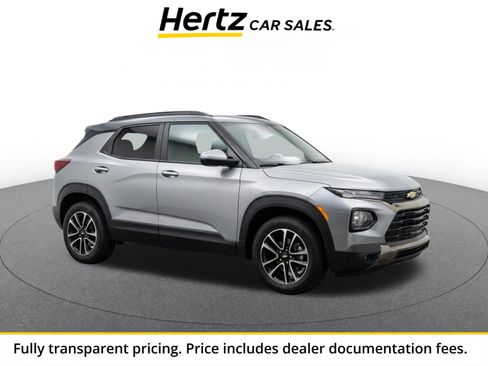 Used 2025 Chevrolet TrailBlazer LT FWD image 1