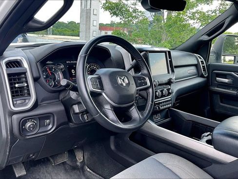 Used 2024 RAM 2500 Big Horn AWD/4WD image 5