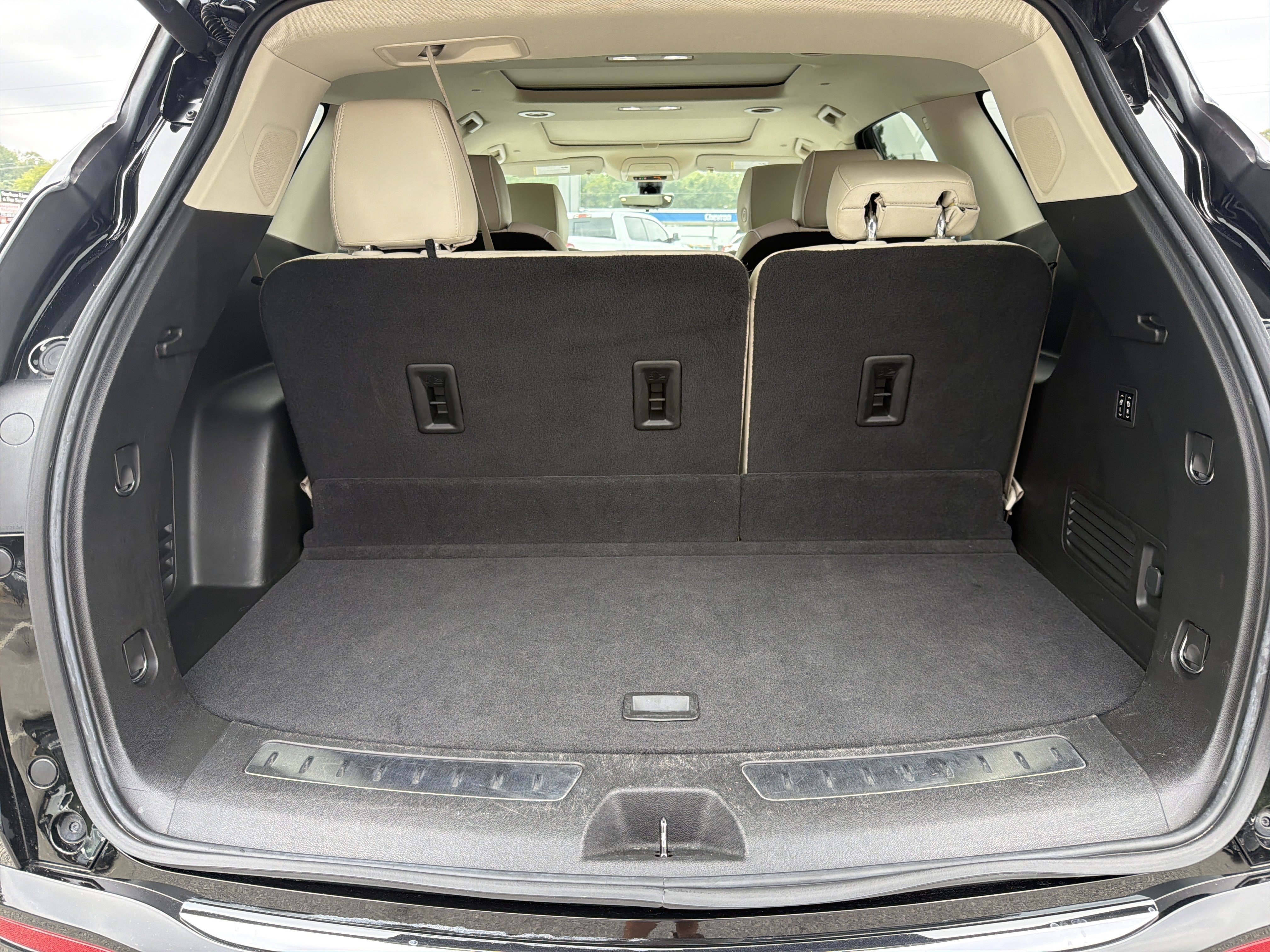 Used 2023 Buick Enclave Avenir FWD image 19