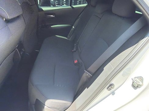 Used 2025 Toyota Corolla Hatchback w/ SE Package FWD image 36
