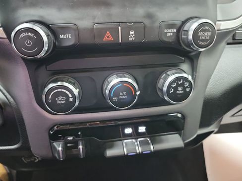 Used 2024 RAM 2500 Big Horn image 44