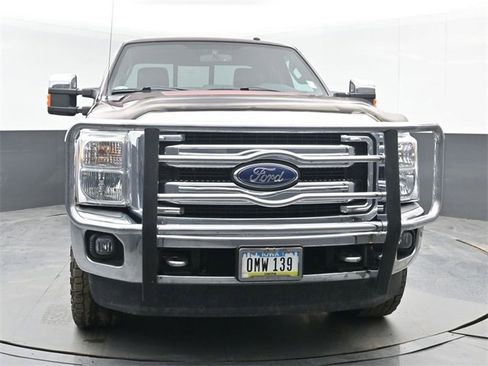 Used 2015 Ford F350 Lariat w/ Chrome Package image 3