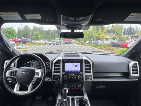 Used 2020 Ford F150 Lariat AWD/4WD image 11