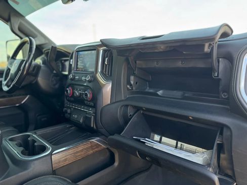 Used 2020 Chevrolet Silverado 3500 High Country w/ Technology Package image 23