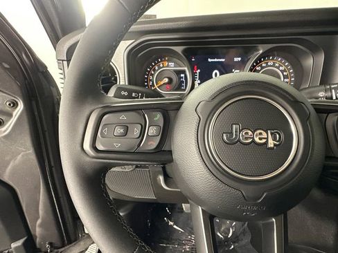 New 2026 Jeep Gladiator Willys image 25