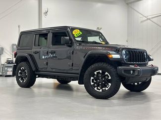 Used 2024 Jeep Wrangler Unlimited Rubicon w/ Dual Top Group AWD/4WD video 1