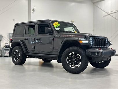 Used 2024 Jeep Wrangler Unlimited Rubicon w/ Dual Top Group
