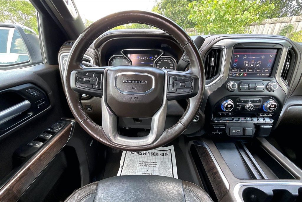 Used 2022 GMC Sierra 1500 Denali AWD/4WD image 5
