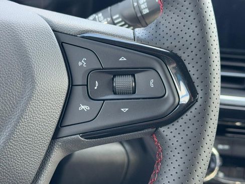 New 2026 Chevrolet Trax RS w/ Sunroof Package image 29