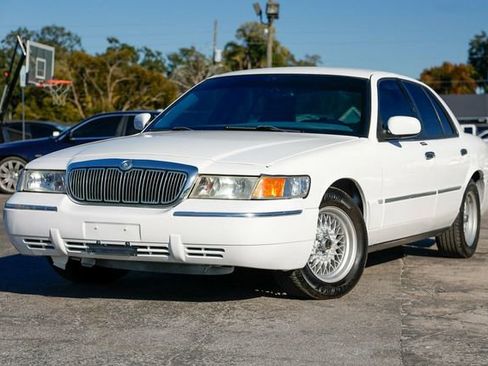 Used 2002 Mercury Grand Marquis LS image 1