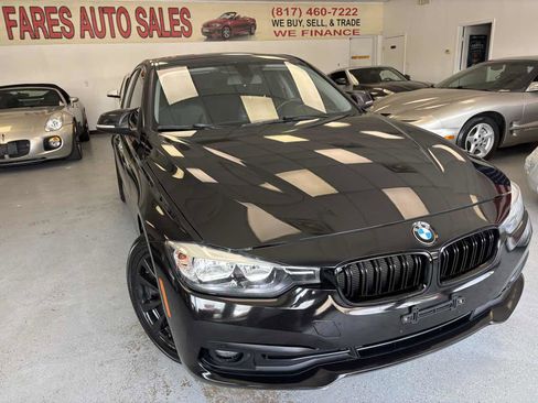 Used 2016 BMW 320i Sedan RWD image 5