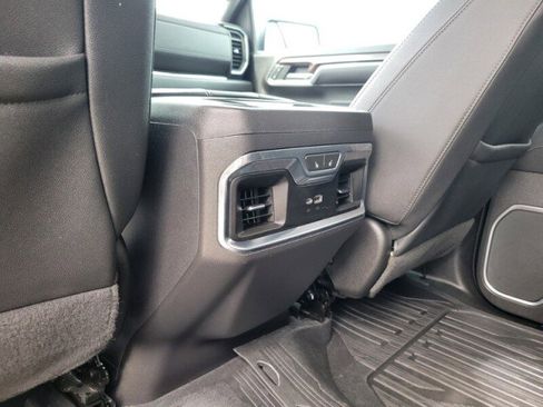 Used 2023 GMC Sierra 1500 SLT image 29