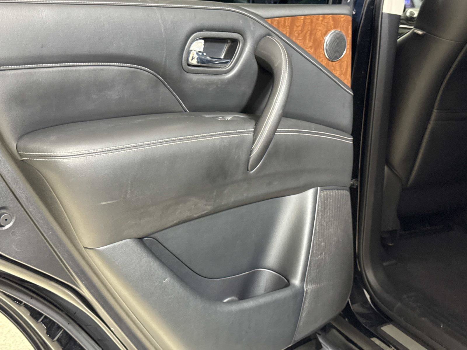 Used 2018 INFINITI QX80 2WD w/ Driver Assistance Package image 12