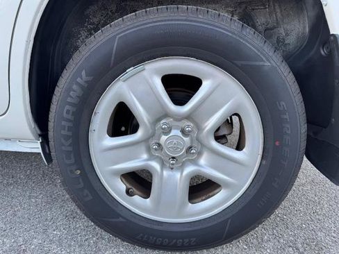 Used 2011 Toyota RAV4 2WD w/ Base L4 Extra Value Pkg image 22