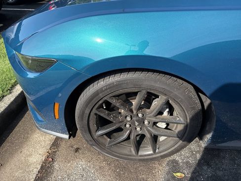 Used 2026 Ford Mustang Premium RWD image 9