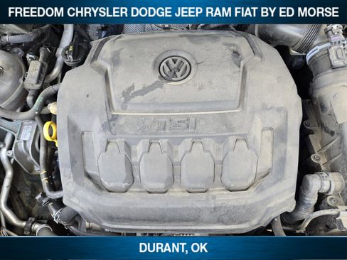 Used 2024 Volkswagen Tiguan SE FWD image 21