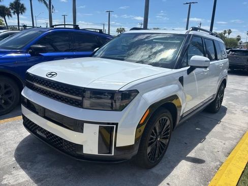 Used 2025 Hyundai Santa Fe Calligraphy image 1