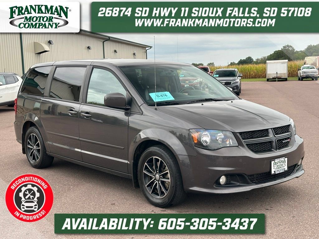 Used 2017 Dodge Grand Caravan GT FWD image 1