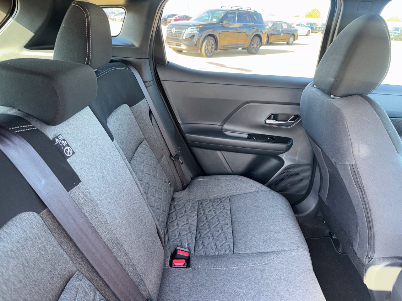 Used 2026 Nissan Kicks SV w/ Cold Weather Package FWD image 40