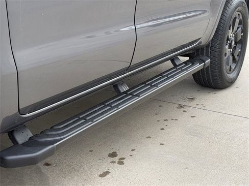 Used 2021 Ford Ranger Lariat w/ Equipment Group 501A High image 9