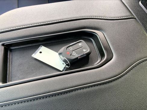 Used 2019 Chevrolet Silverado 1500 RST w/ All-Star Edition image 13