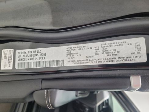 Used 2022 Jeep Grand Cherokee Limited 4xe image 33