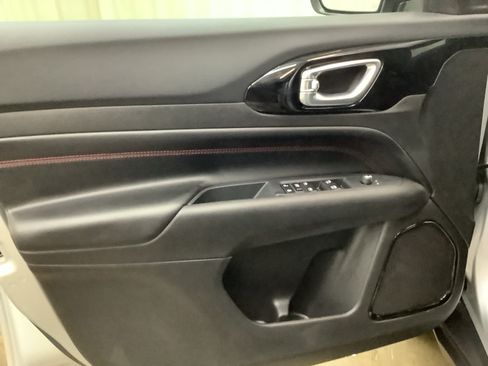 New 2026 Jeep Compass Trailhawk AWD/4WD image 11