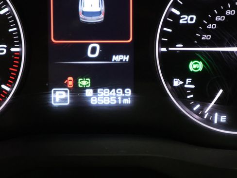 Used 2023 Subaru Ascent Limited AWD/4WD image 38