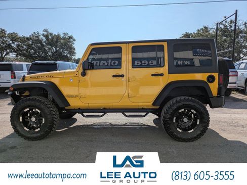 Used 2015 Jeep Wrangler Unlimited Rubicon w/ Connectivity Group image 7