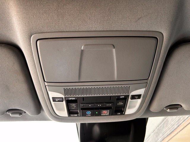 Used 2019 Acura MDX w/ Technology Package AWD/4WD image 26