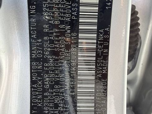 Used 2014 Toyota Camry LE FWD image 18