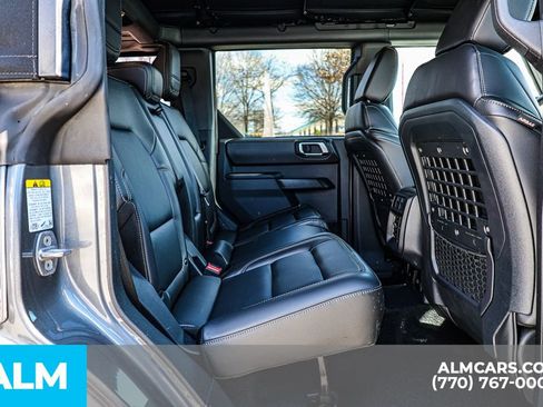 Used 2025 Ford Bronco Badlands image 22