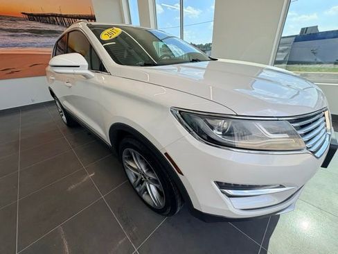 Used 2017 Lincoln MKC Reserve w/ Lincoln MKC Climate Package AWD/4WD image 14